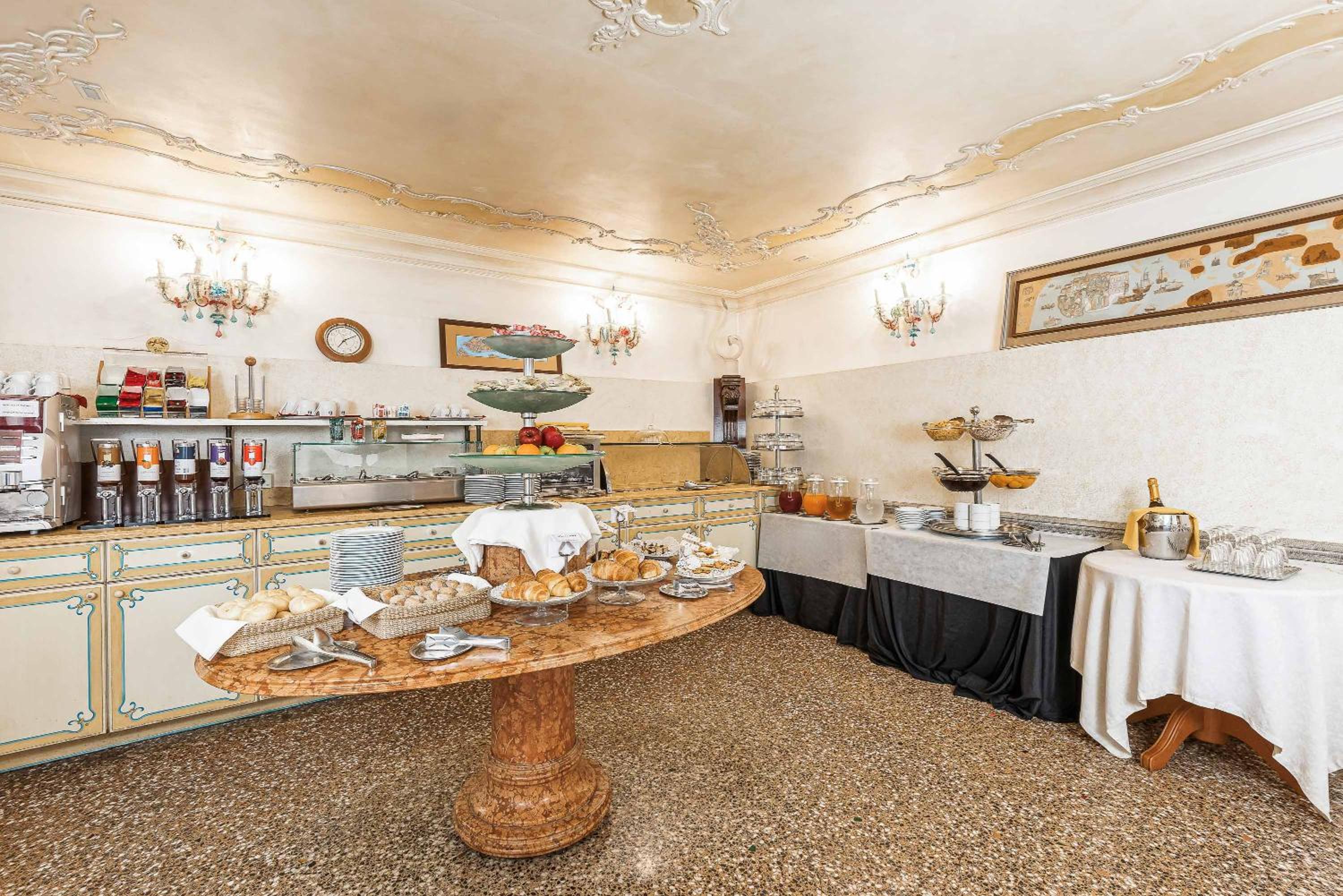 Фото Hotel San Moisè