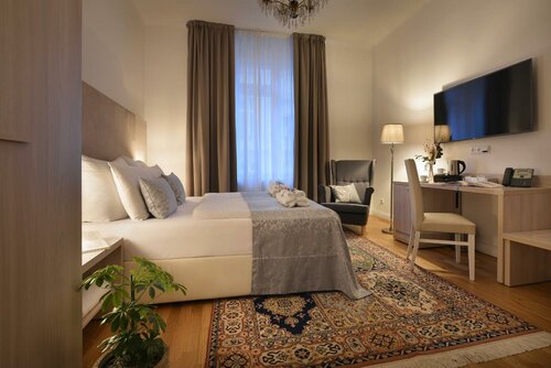 Гостиница Prague Old Town Residence в Праге