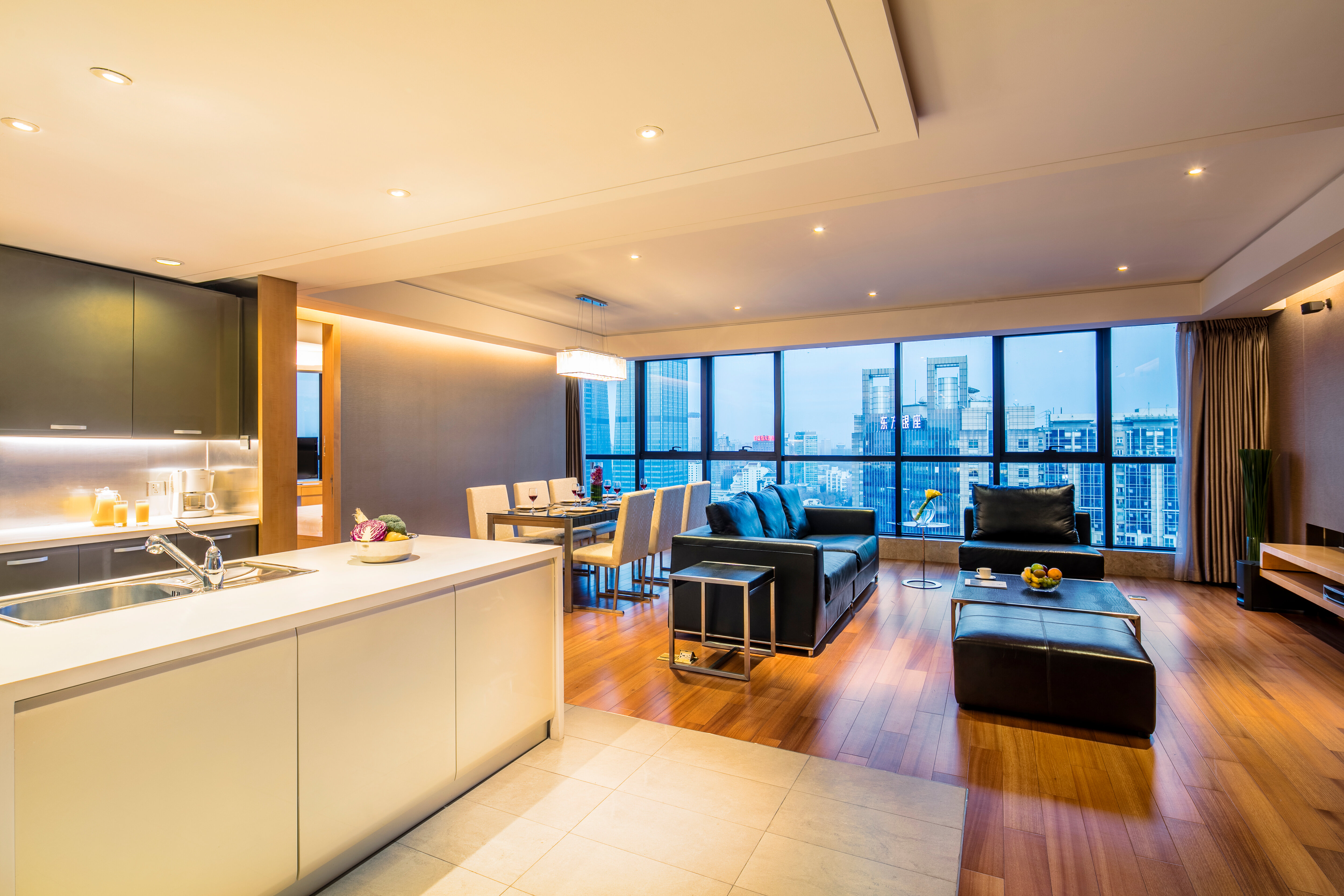 Фото Ascott Raffles City Beijing