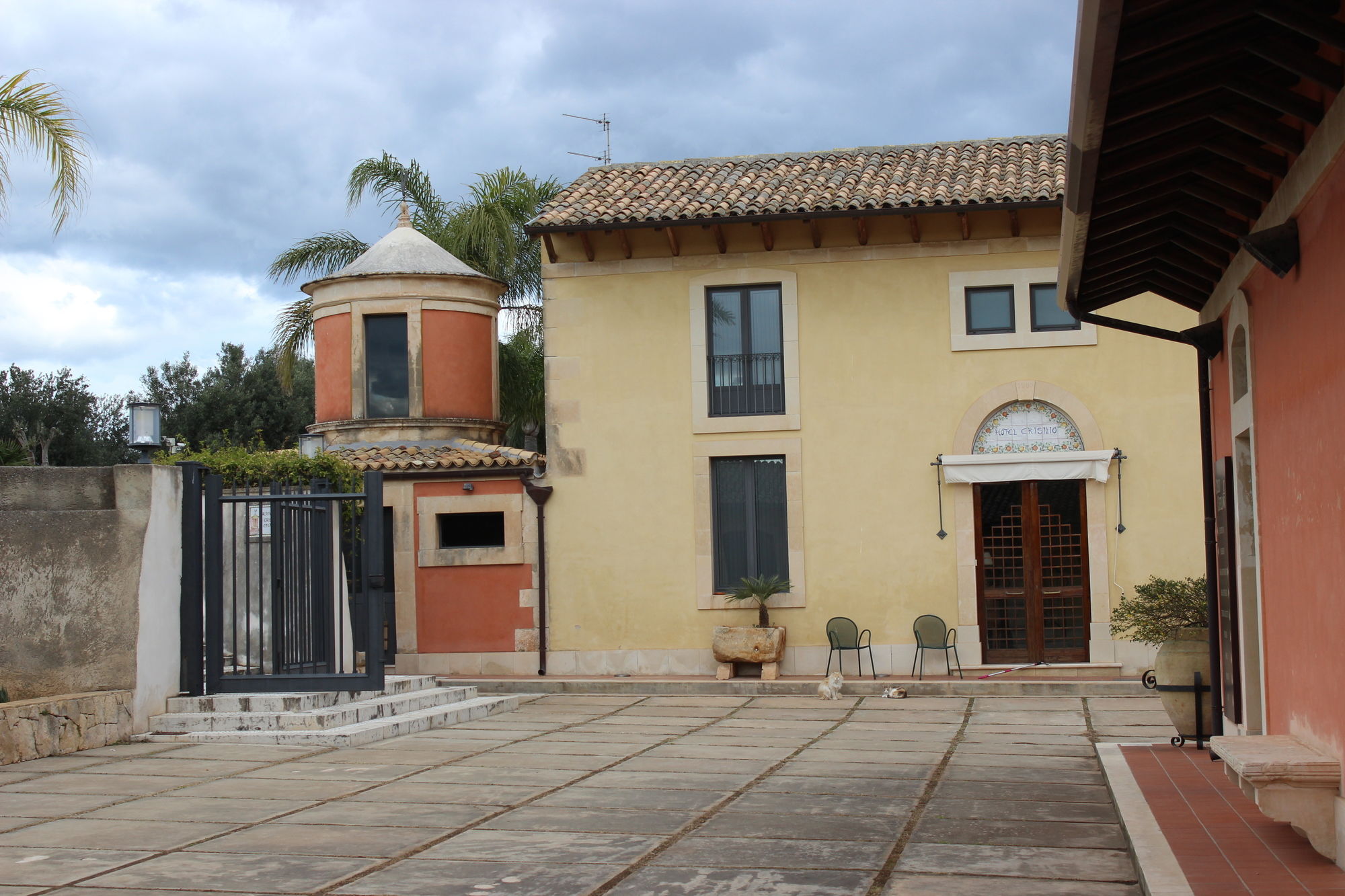 Фото Nuovo Castello Crisilio