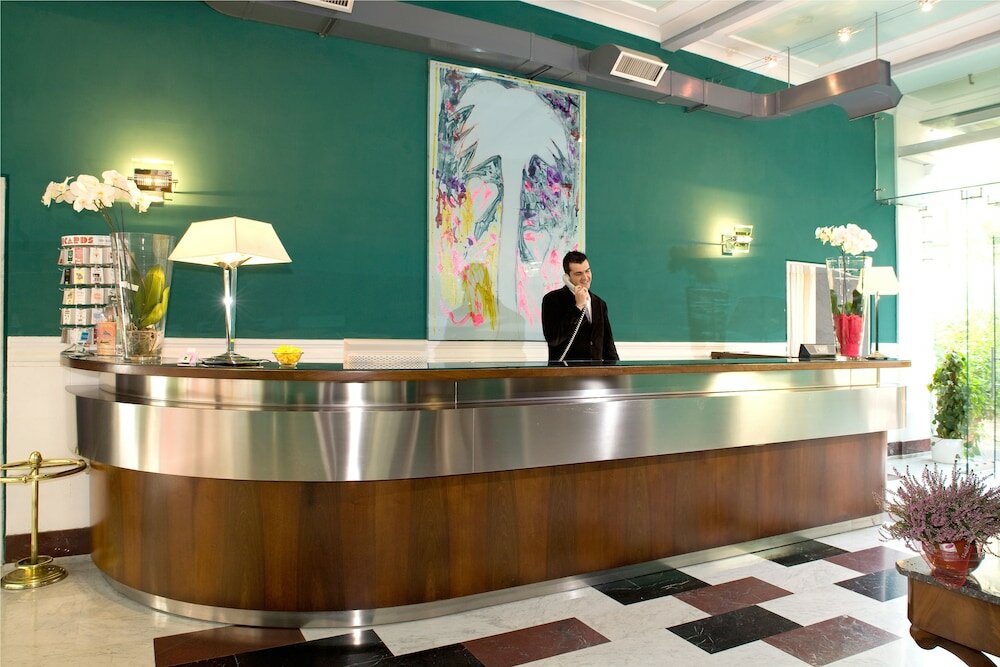 Фото Ateneo Garden Palace