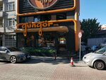 Gungor Cafe Patisserie (İstanbul, Bayrampaşa, Terazidere Mah., Karasu Sok., 27) ، مقهى