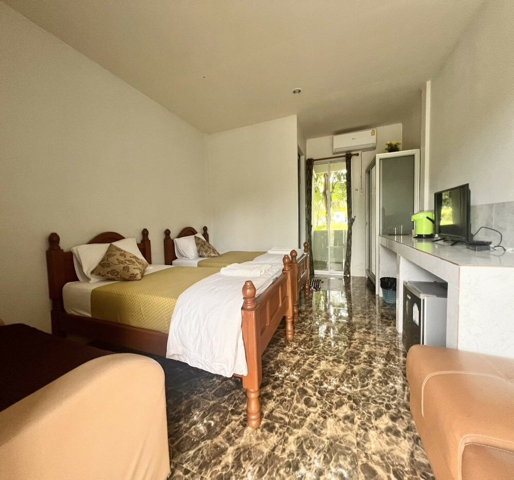 Фото Oyo 75517 Mananchaya Resort