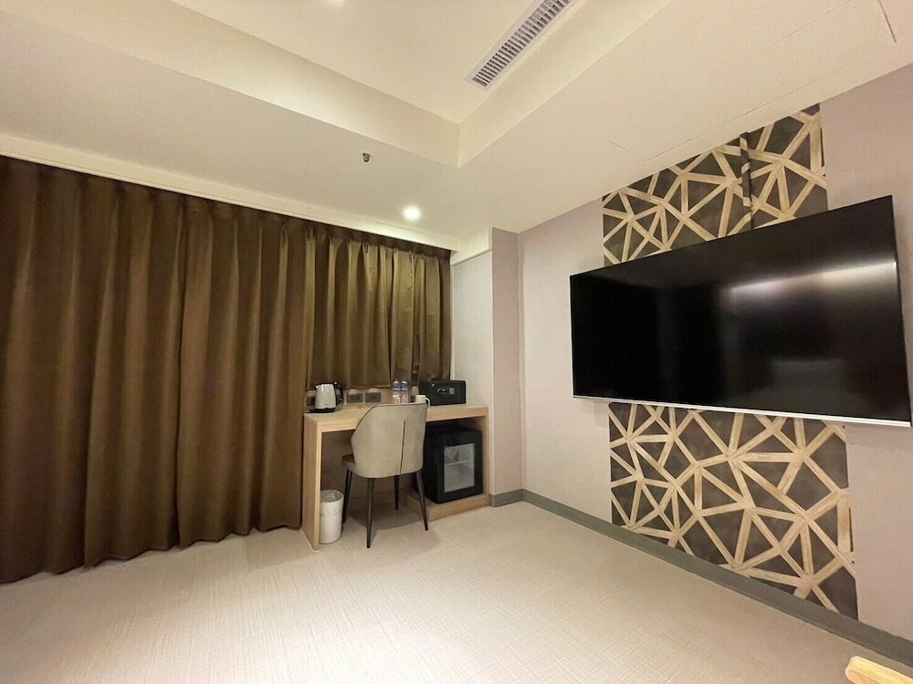 Фото Shinshin Hotel