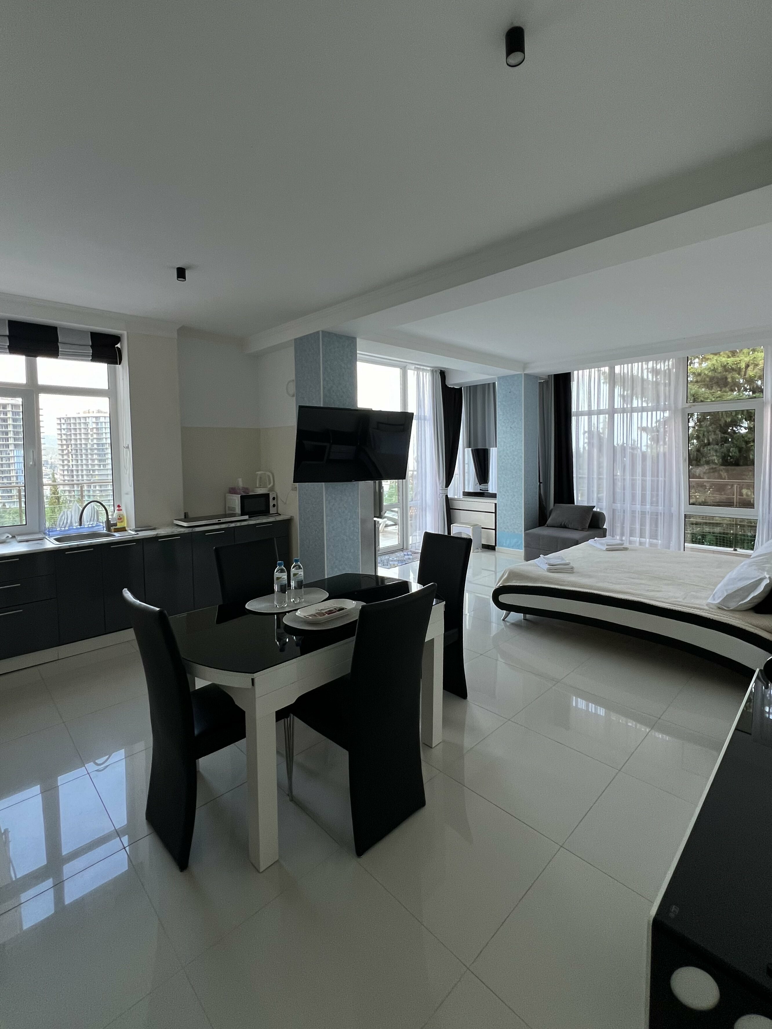 Фото Алушта на ладони