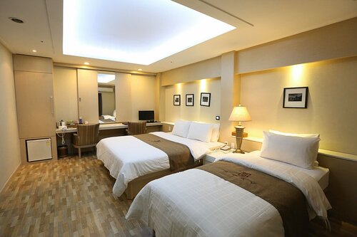 Гостиница Bucheon Hotel в Пучхоне