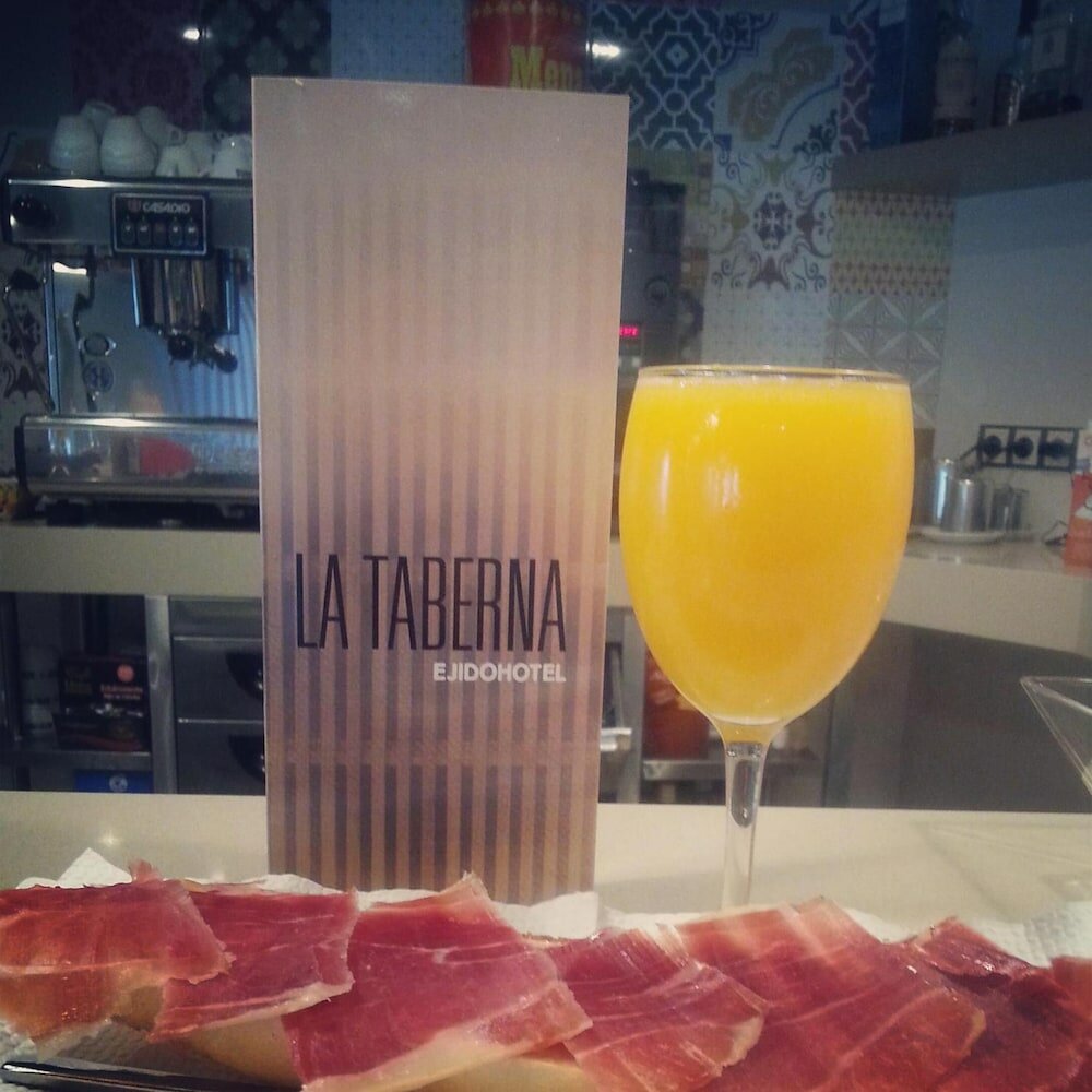 Фото Ejido Hotel