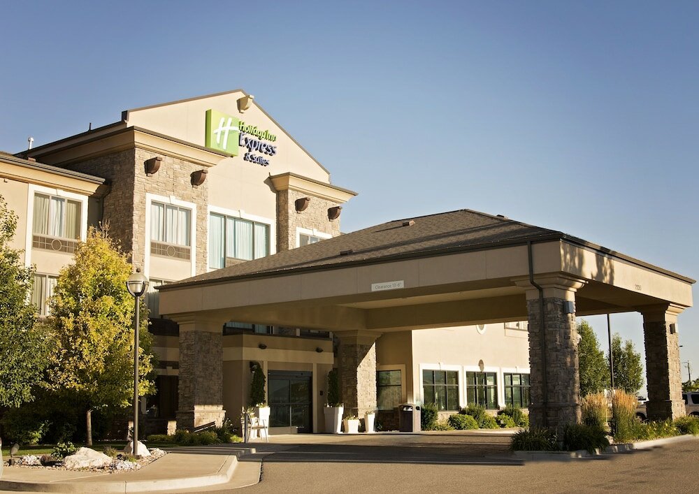 Фото Holiday Inn Express Hotel & Suites Logan, an Ihg Hotel