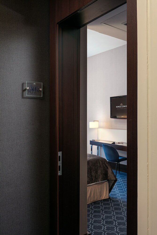 Фото Kings Court