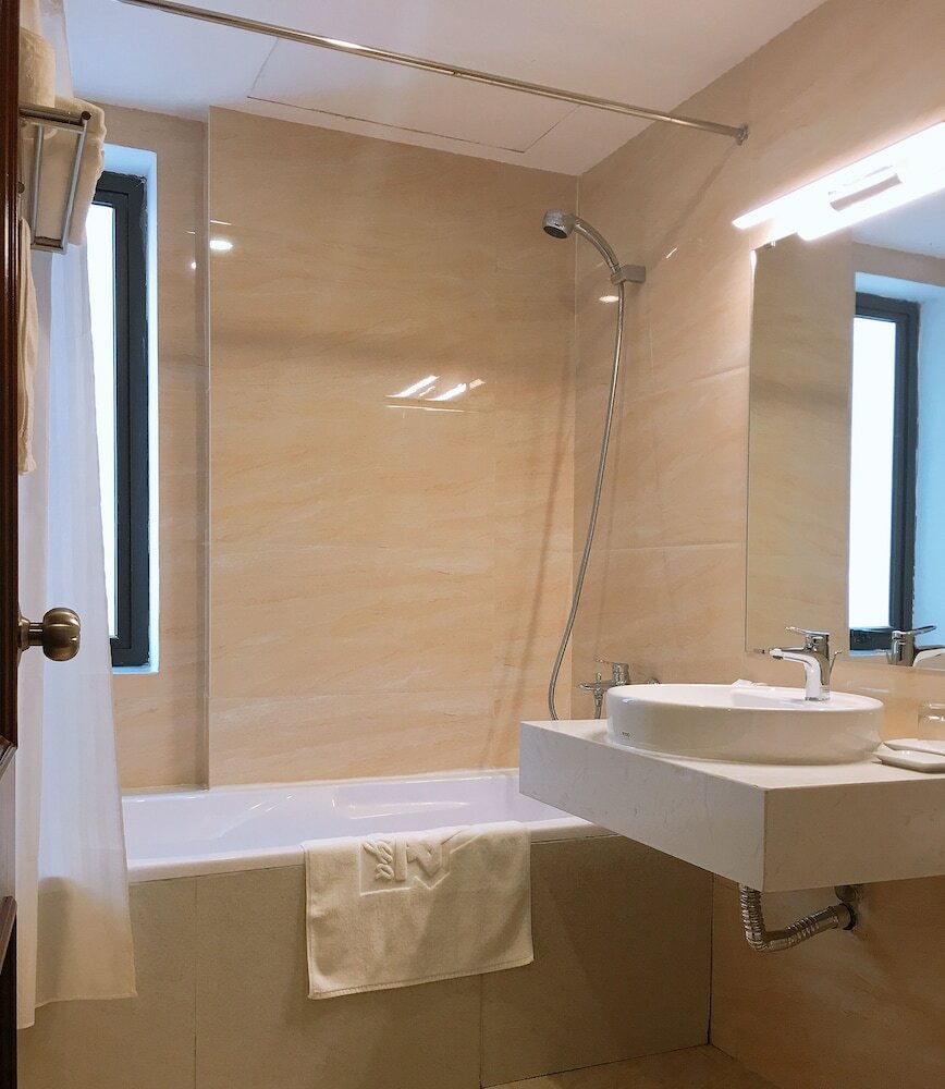 Фото Azumaya Hotel Linh Lang