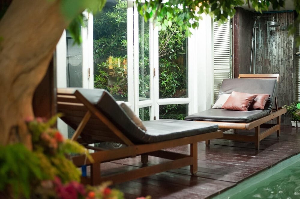 Фото Diamond City Hotel