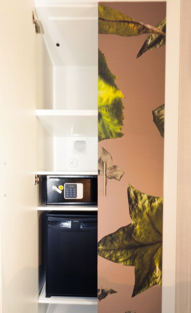 Фото The Leaf Boutique Hotel