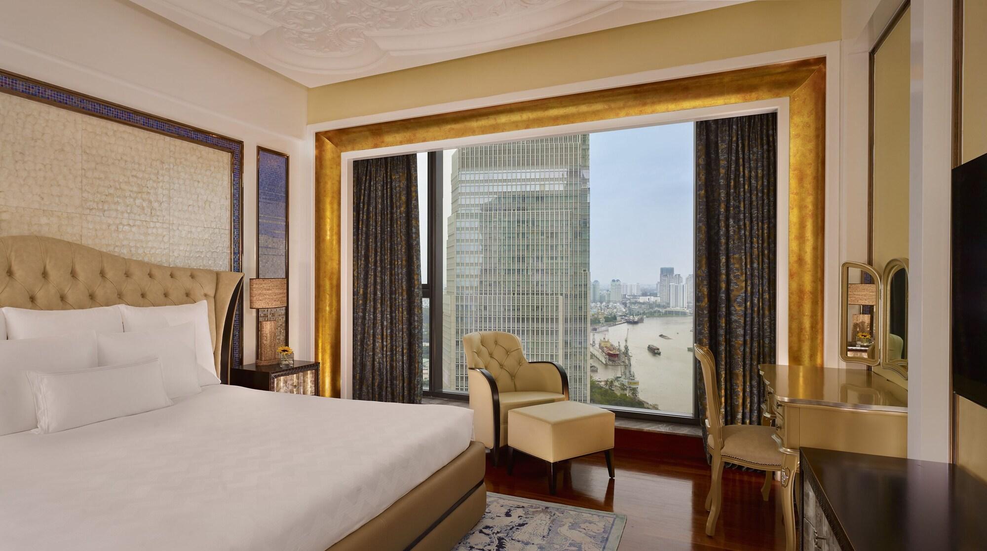 Фото The Reverie Saigon Residential Suites