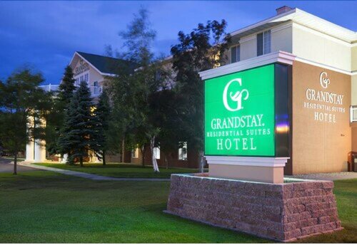 Гостиница GrandStay Residential Suites Hotel - Saint Cloud в Сент-Клауд