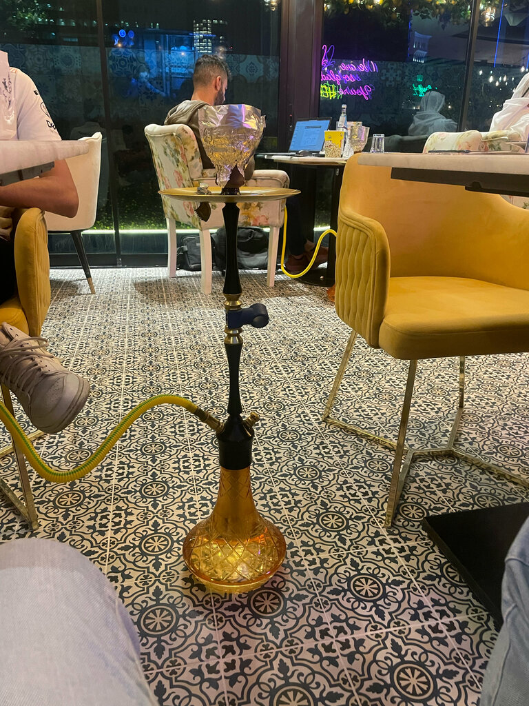 مطعم يقدم الشيشة Lemon cafe ، الدوحة، صورة