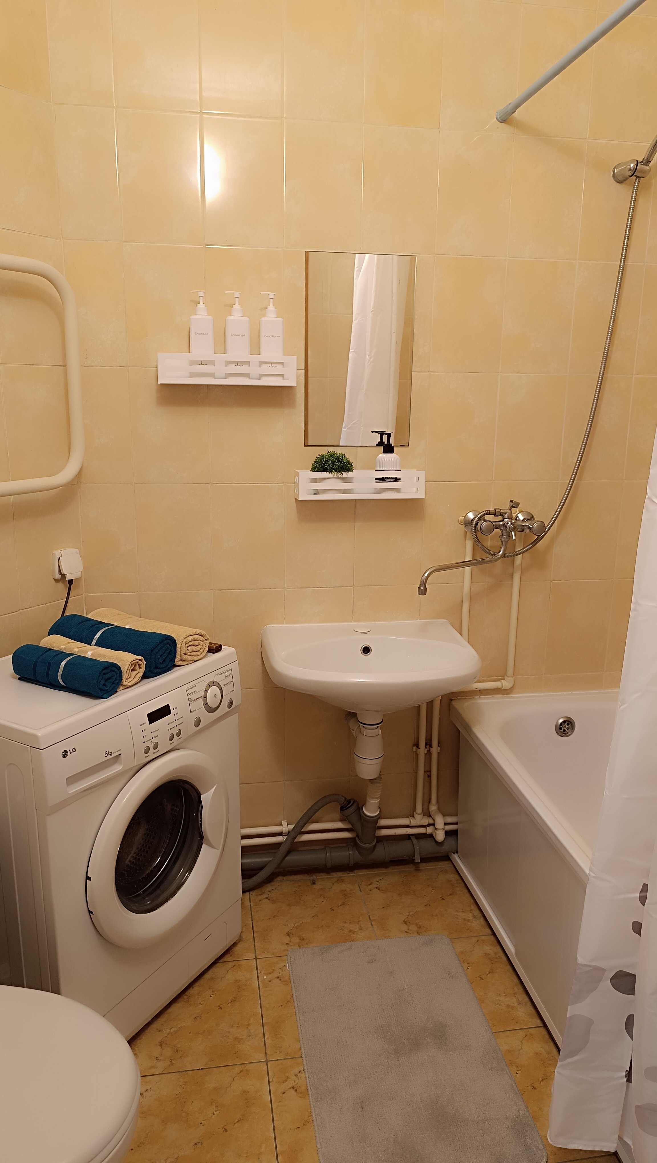 Фото Квартира посуточно в Пскове