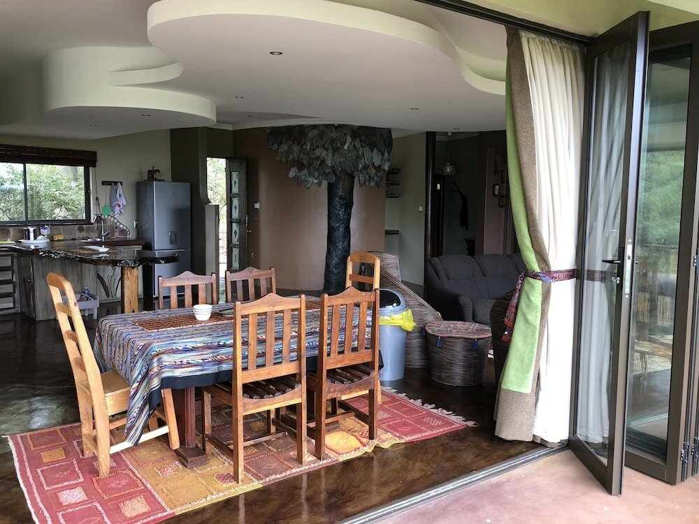 Фото Leopards Rock Bush Boutique