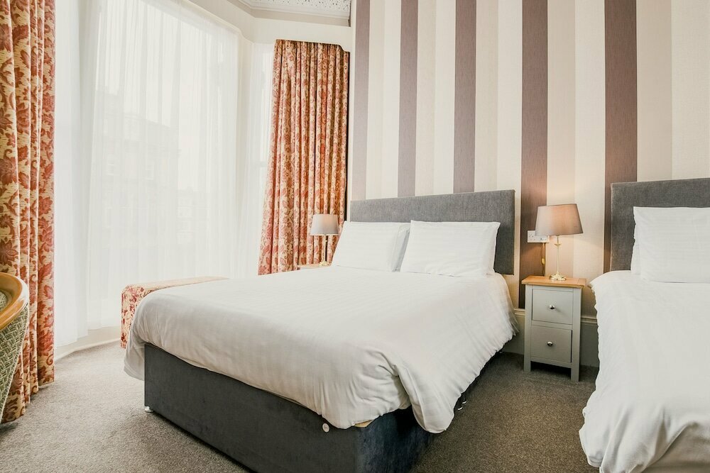 Hotel The Maynard, Scarborough, photo