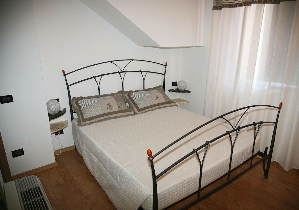 Фото Borghetto Airport - Hospital