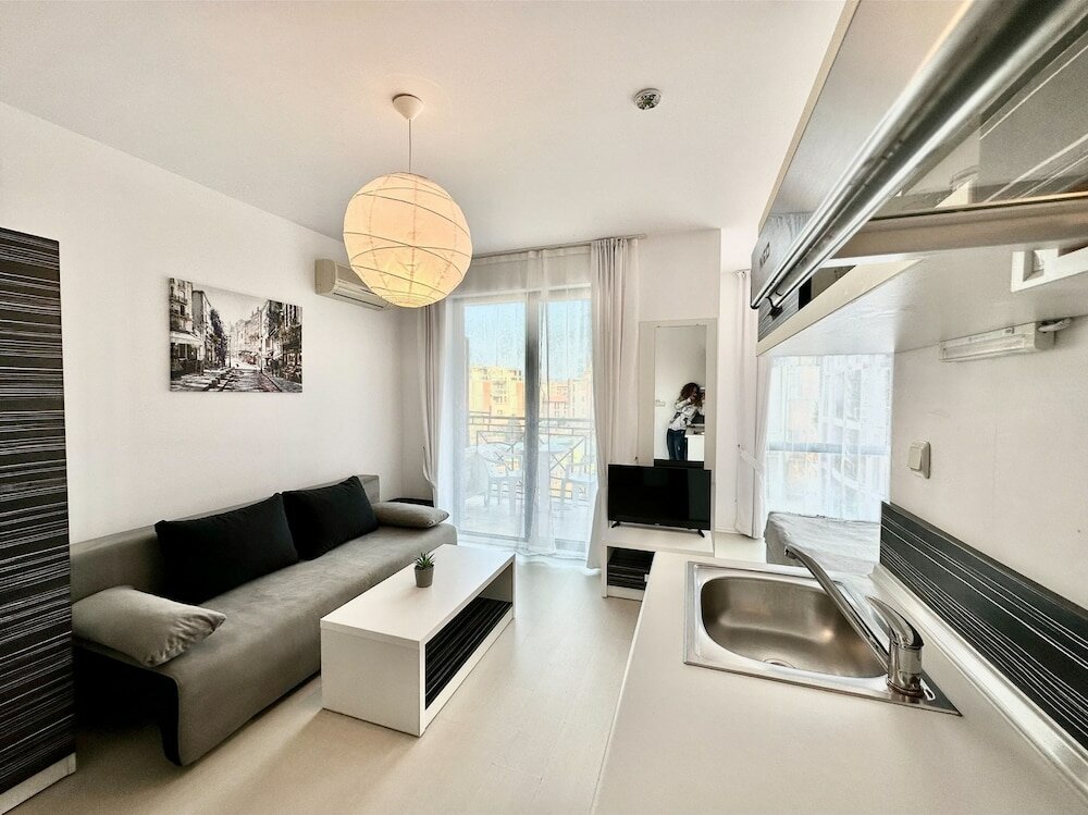 Фото Menada Rainbow Apartments