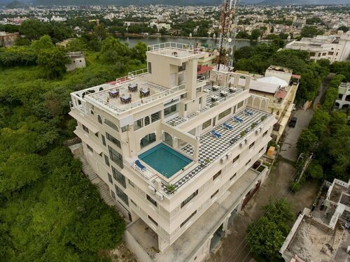 Гостиница Hotel Raj Kuber в Удайпуре