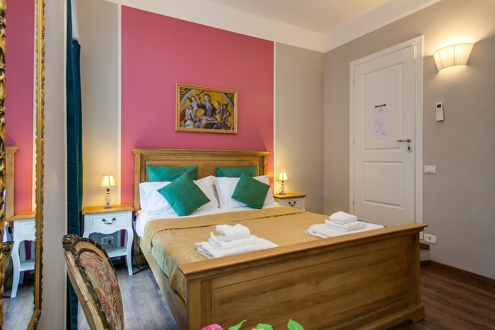 Фото Raphael Rooms