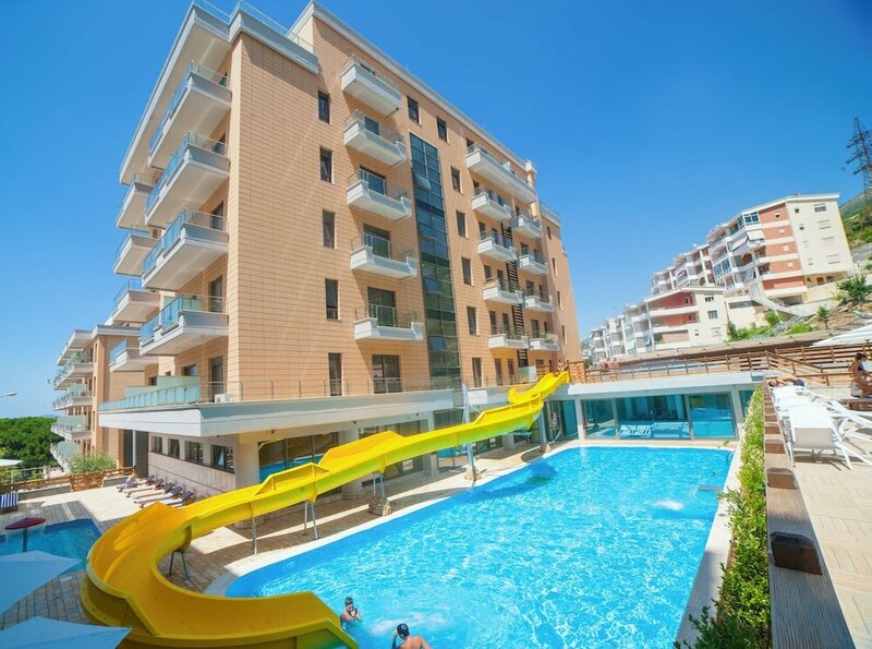 Гостиница Diamond Hill во Влёре