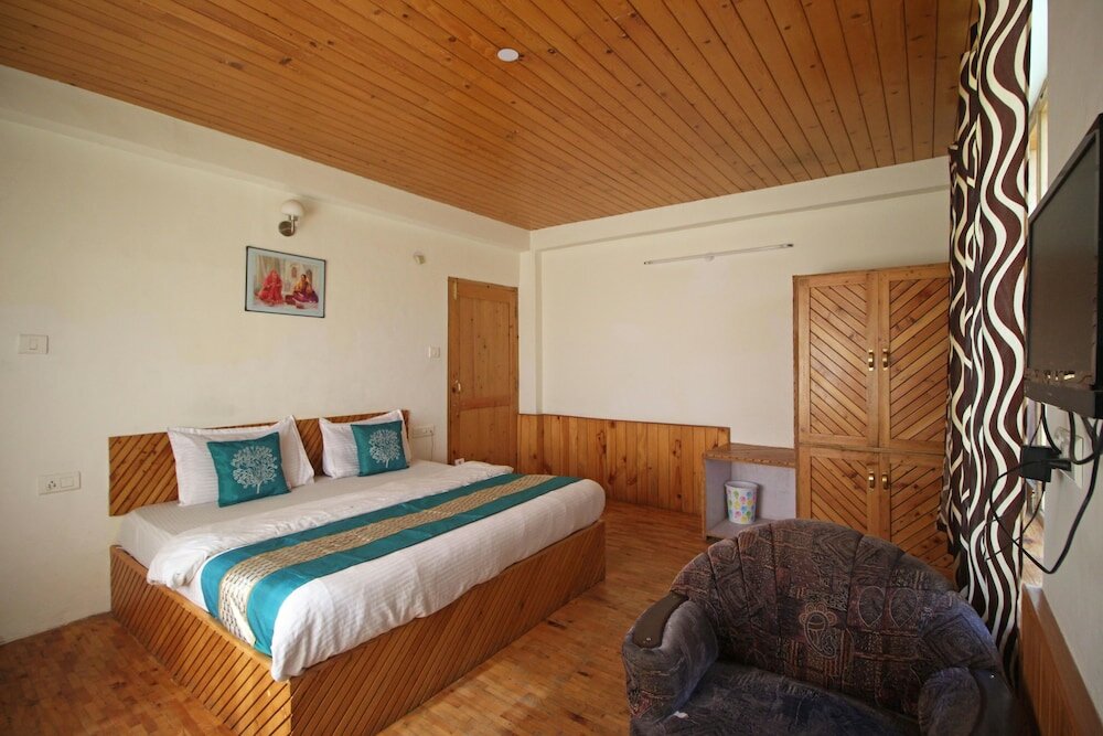 Фото Oyo 7579 Roo Cottage