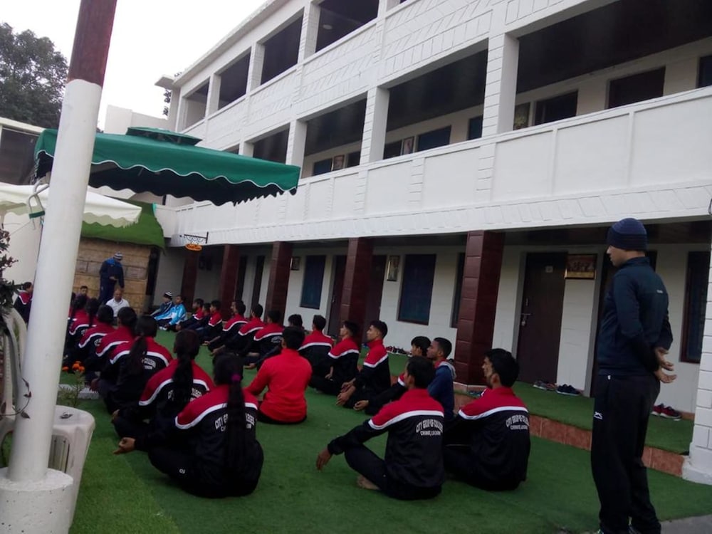 Фото Hotel Kausani Retreat