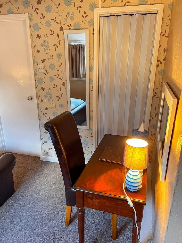 Фото Gwesty Minffordd Hotel