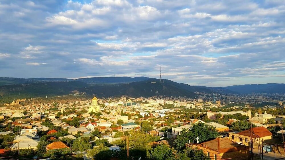 Фото Отель Upstairs Hotel Tbilisi