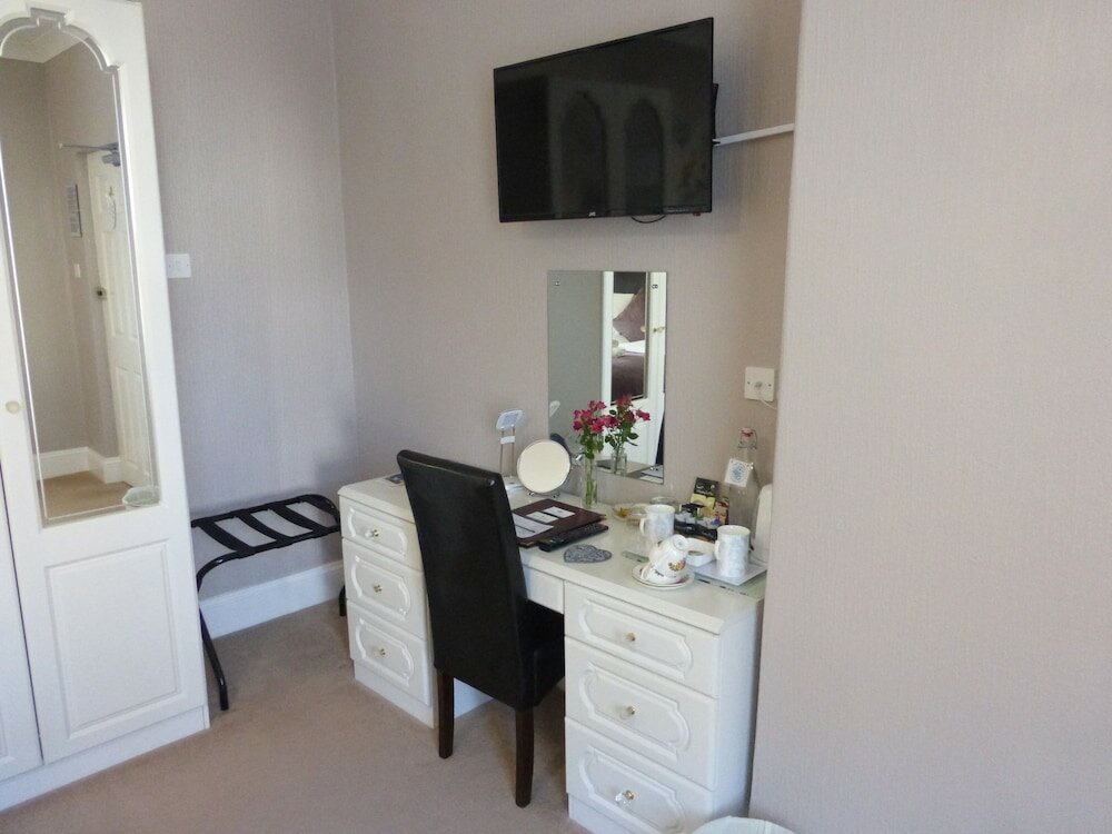 Фото Blenheim House