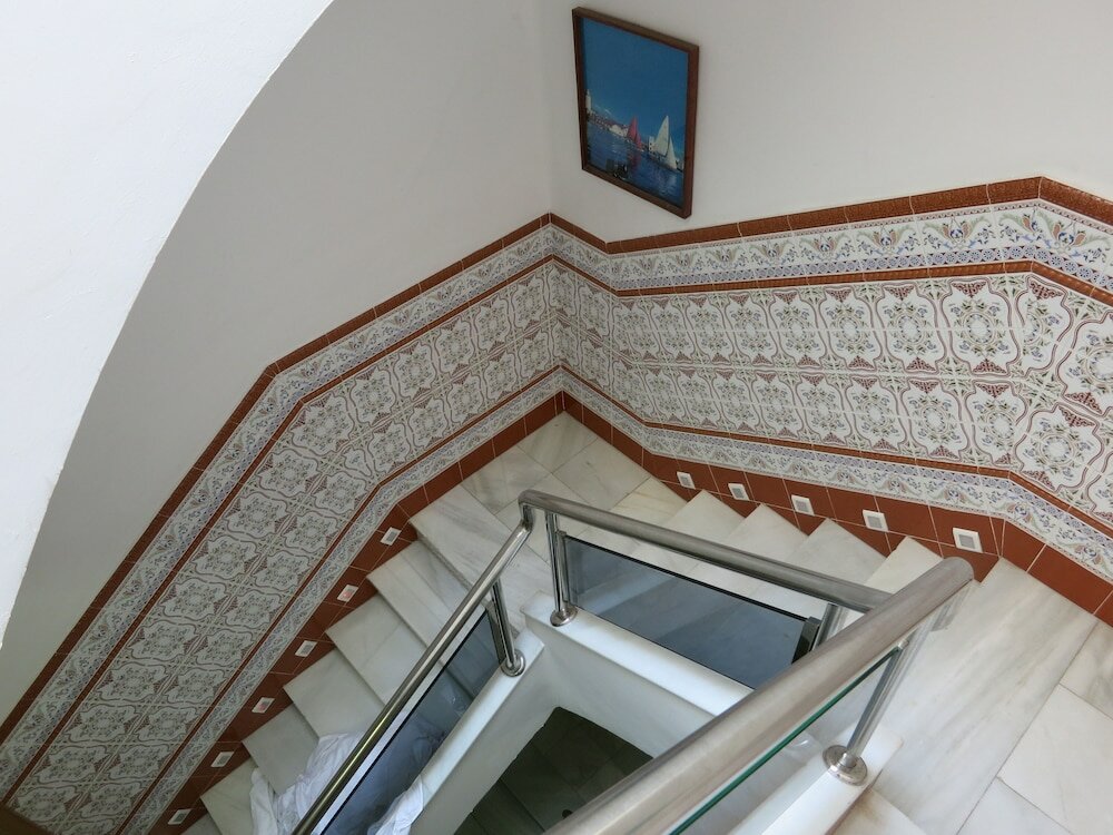 Фото Hostal Guillot