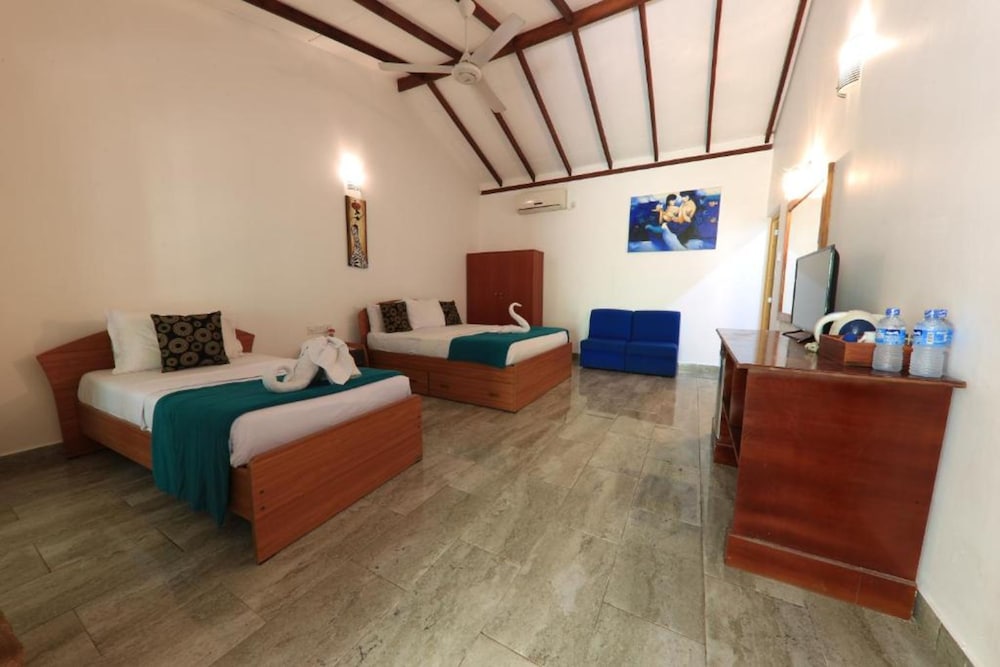 Фото Sundaras Resort & SPA