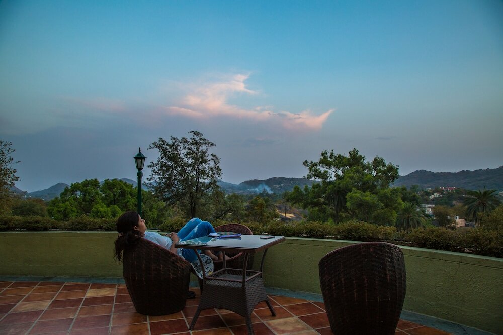 Фото The Colonial Manek Manor