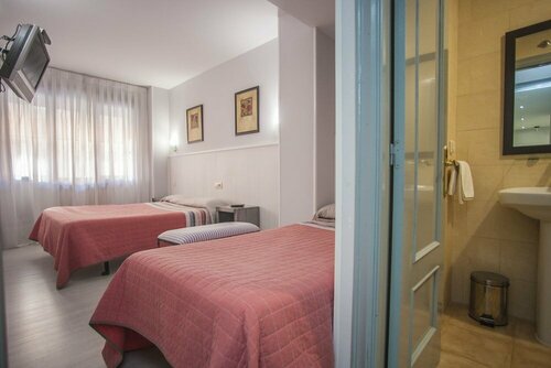 Гостиница Hostal Santa Barbara в Сории
