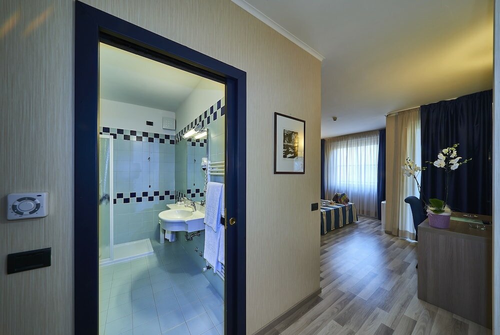 Фото Hotel Alberi