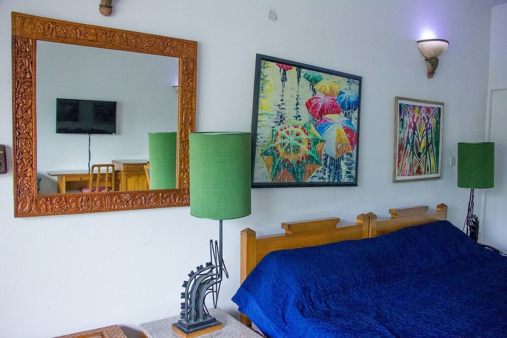 Фото Elliotnass Hotel