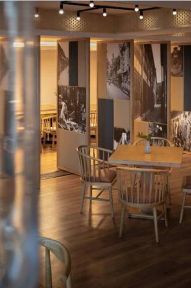 Фото Charm City Kai Guan Hotel