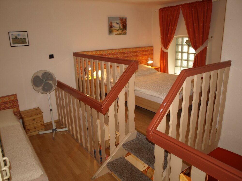 Фото Pension Liechtenstein Apartments II