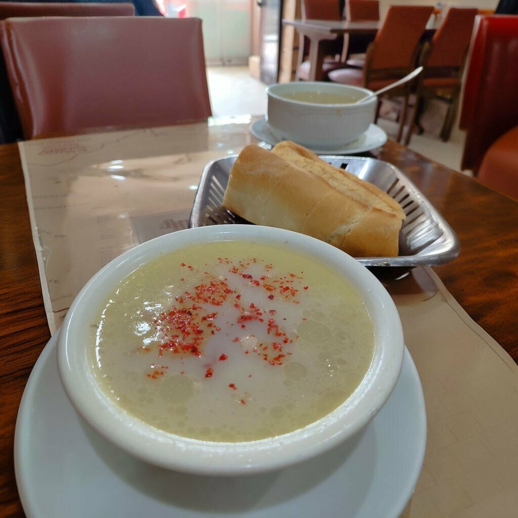 Cafe Mahzen Iskembe & Corba Salonu, Adapazari, photo