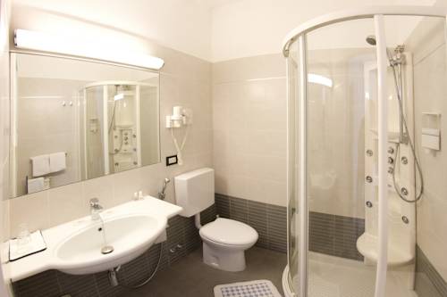 Фото Hotel Roma Trieste