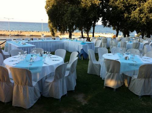 Фото Hotel Vlassis