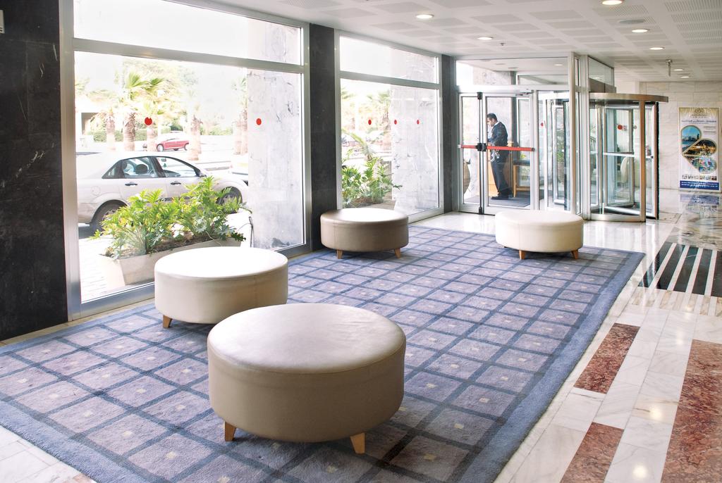 Фото Grand Beach Hotel