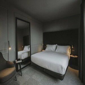 El Môderne Hotel Urban & Unique (Comunidad Autónoma de Asturias, Asturias, Calle C, 19), hotel