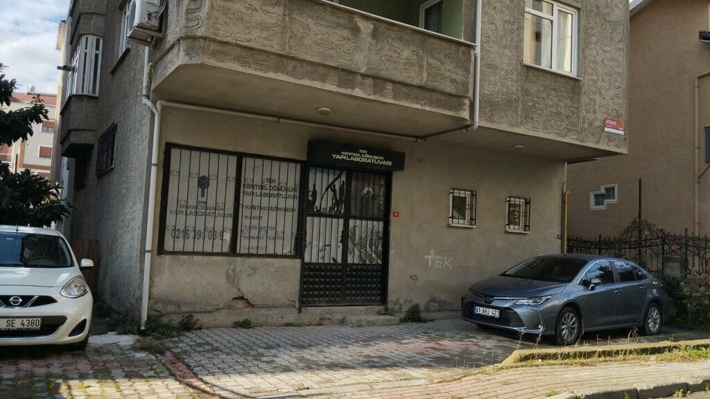 Medical equipment Tek Urban Transformation Building Laboratories, Istanbul, photo