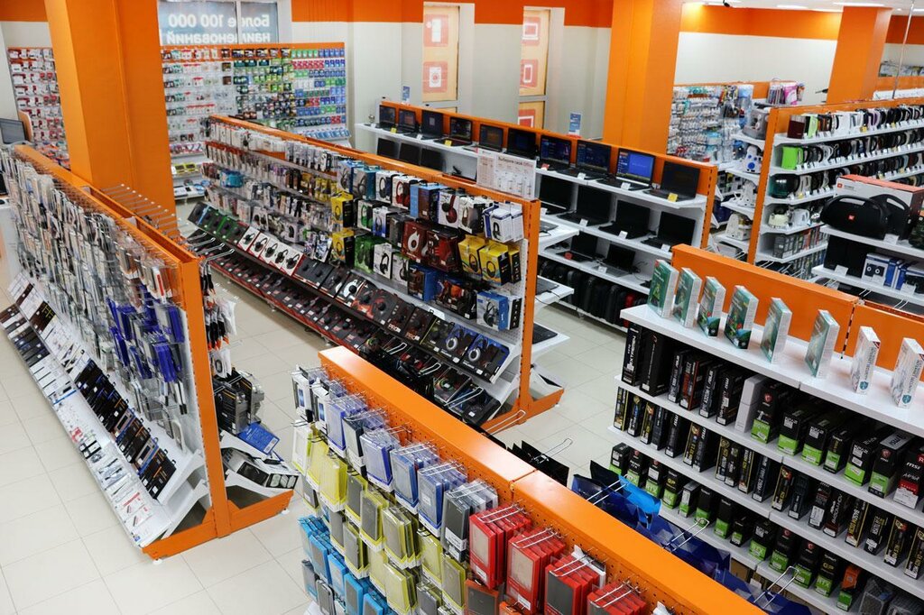 Electronics store DNS, Roslavl, photo