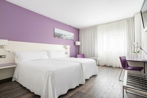 Гостиница Exe Coruña