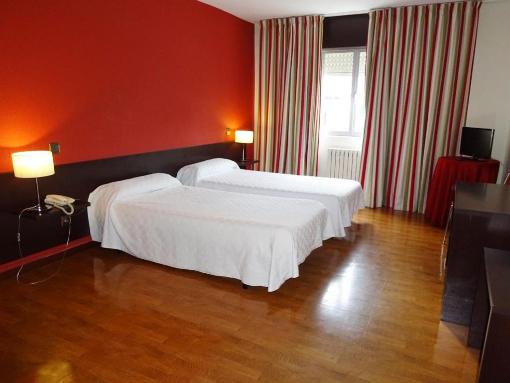 Фото Hotel Millán