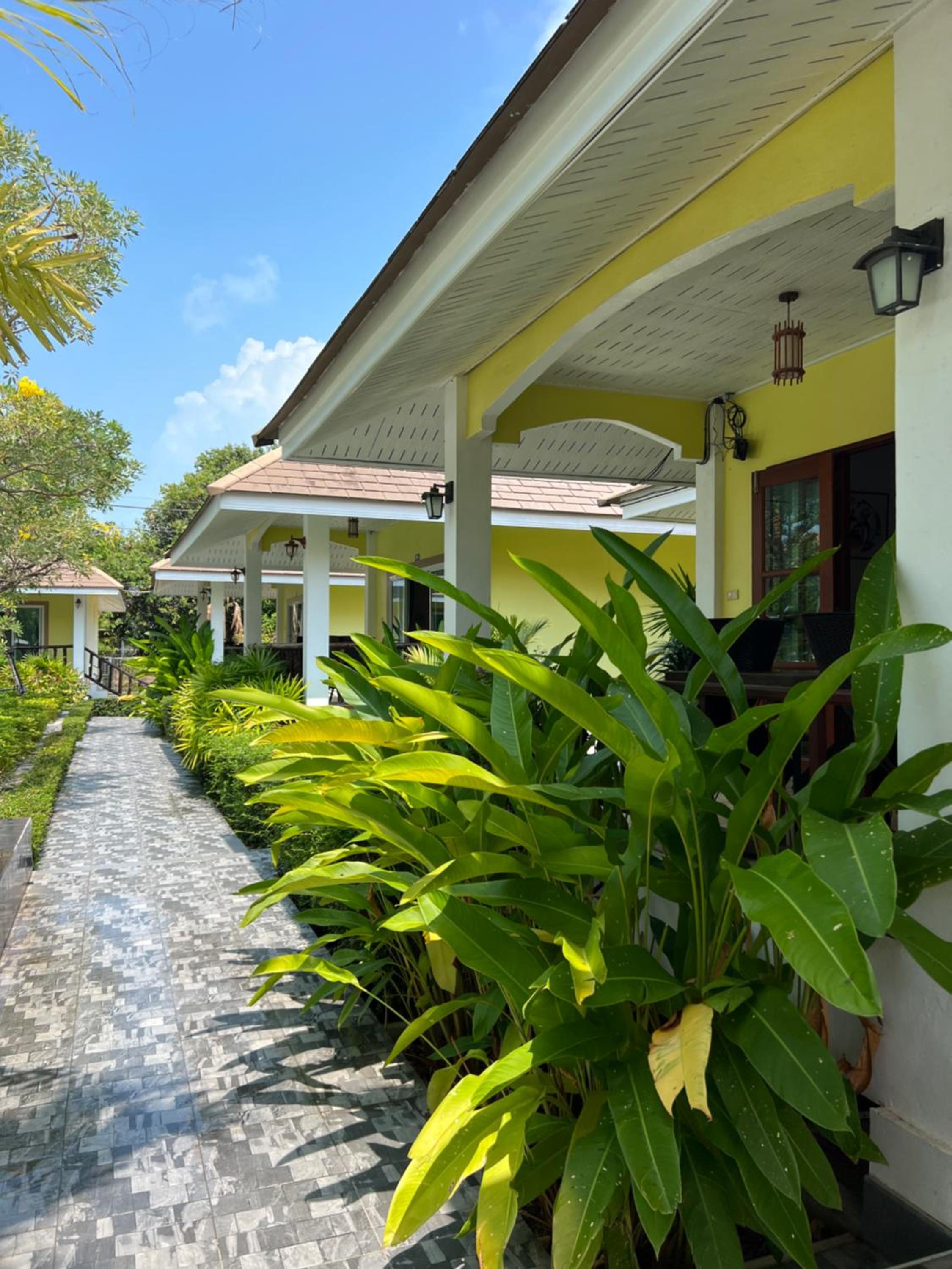 Фото Thipburee Resort